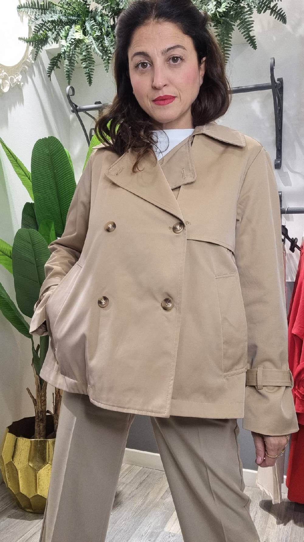 Le Chicche Trench Midi Biscotto Discount Store per i nuovi prodotti
