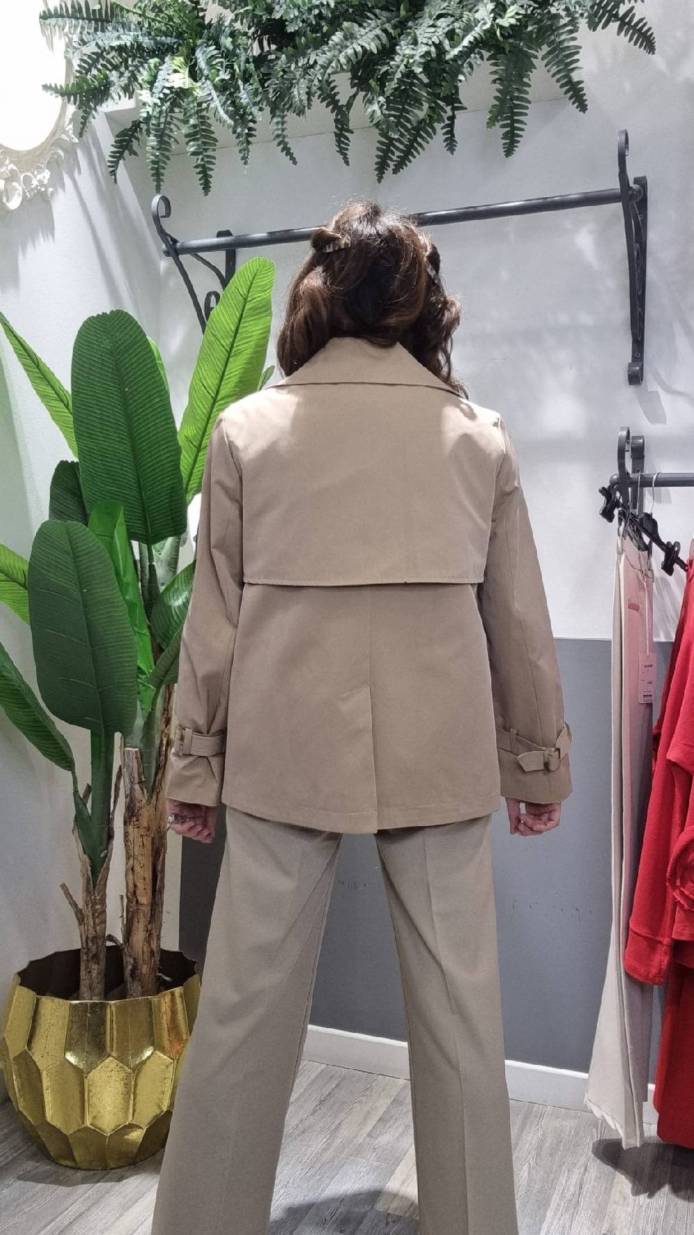 Le Chicche Trench Midi Biscotto Discount Store per i nuovi prodotti