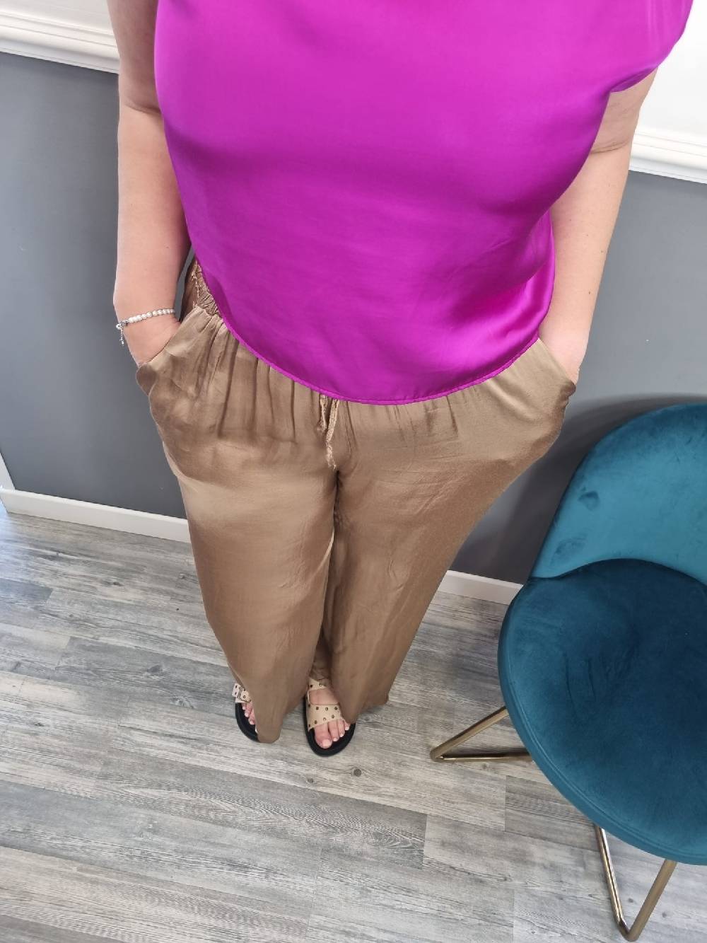 Le Chicche Pantalone Viscosa Camel 2025