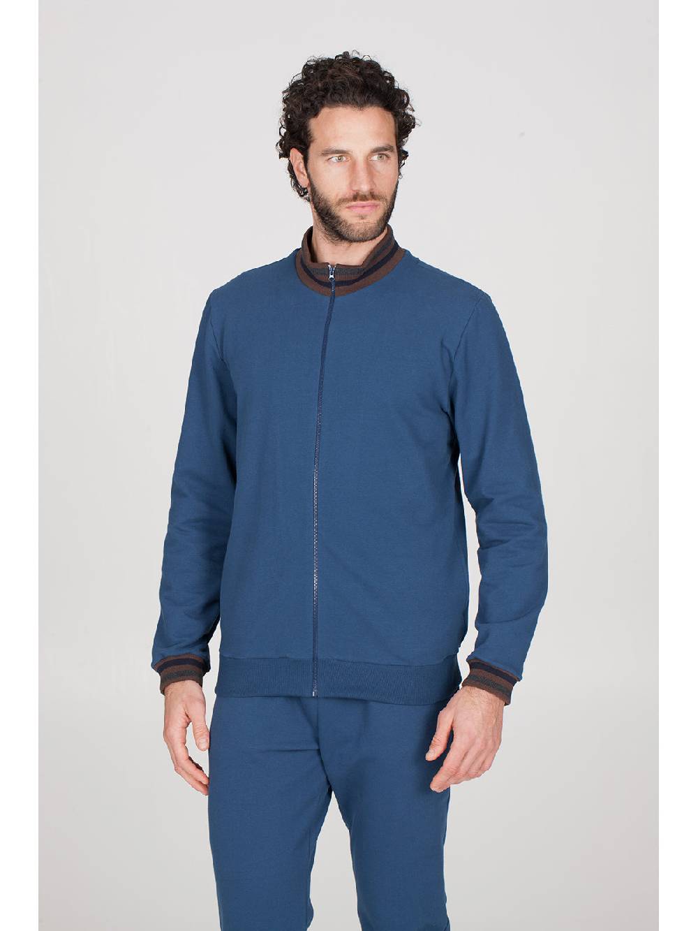 Julipet tuta in morbida felpa con zip Sconto
