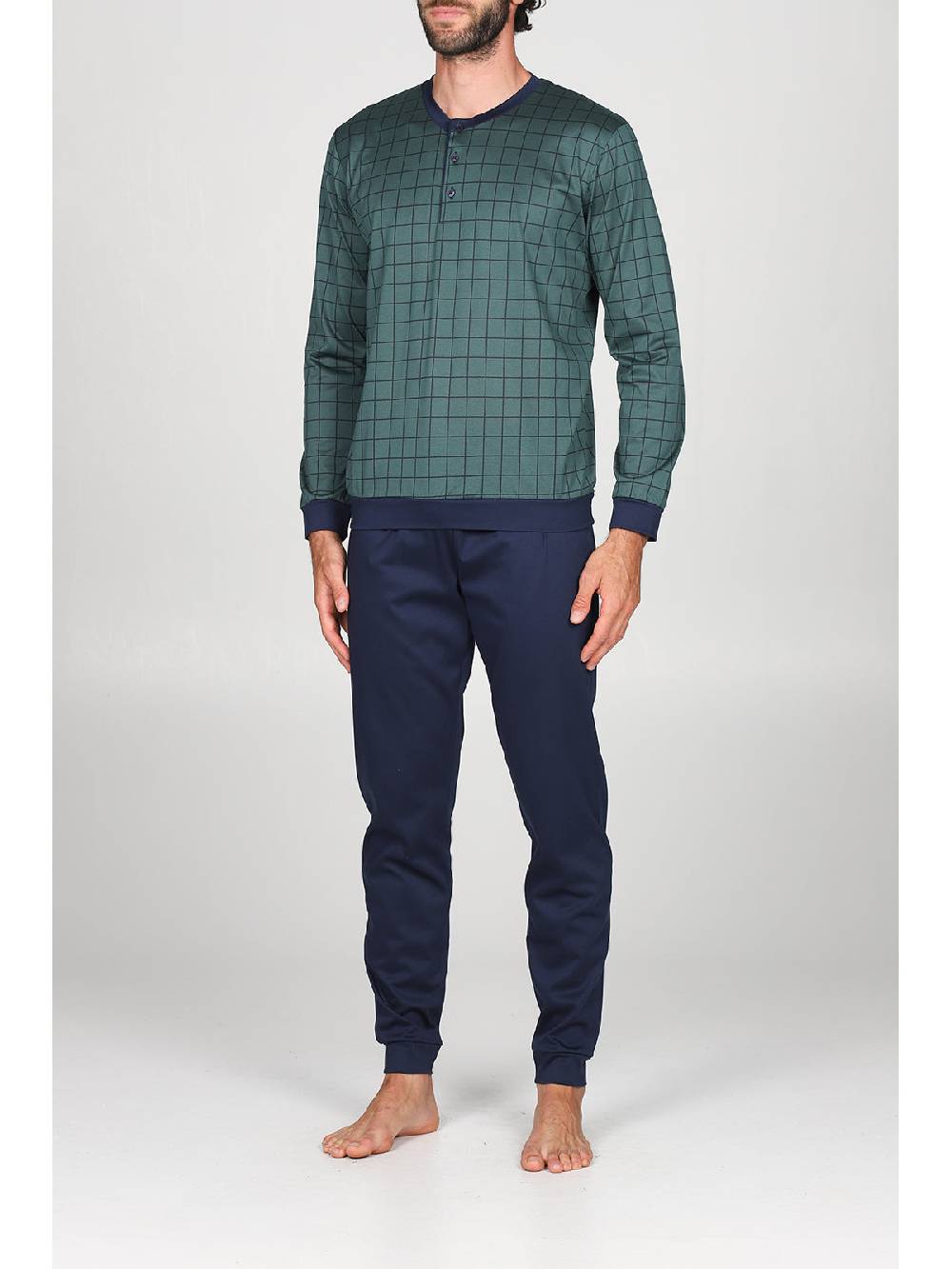 Julipet Pigiama serafino con maglia disegni a quadri, in ricercato luxury jersey Moda