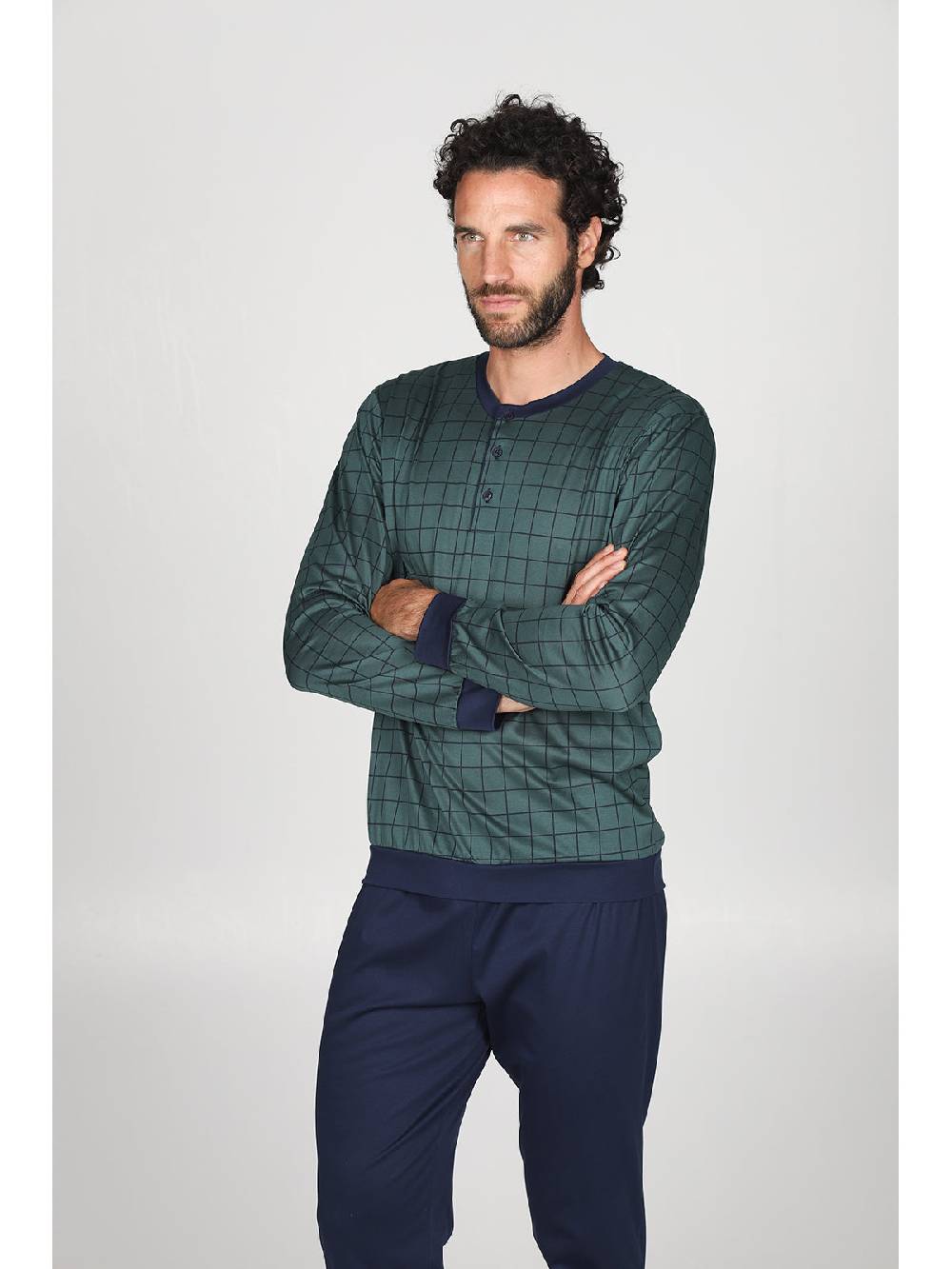 Julipet Pigiama serafino con maglia disegni a quadri, in ricercato luxury jersey Moda