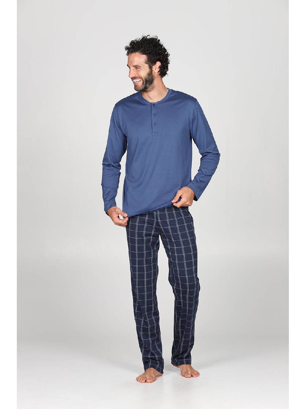 Julipet Pigiama in leggerissimo jersey di puro cotone, con pantaloni fantasia scozzese Spedizione Gratuita
