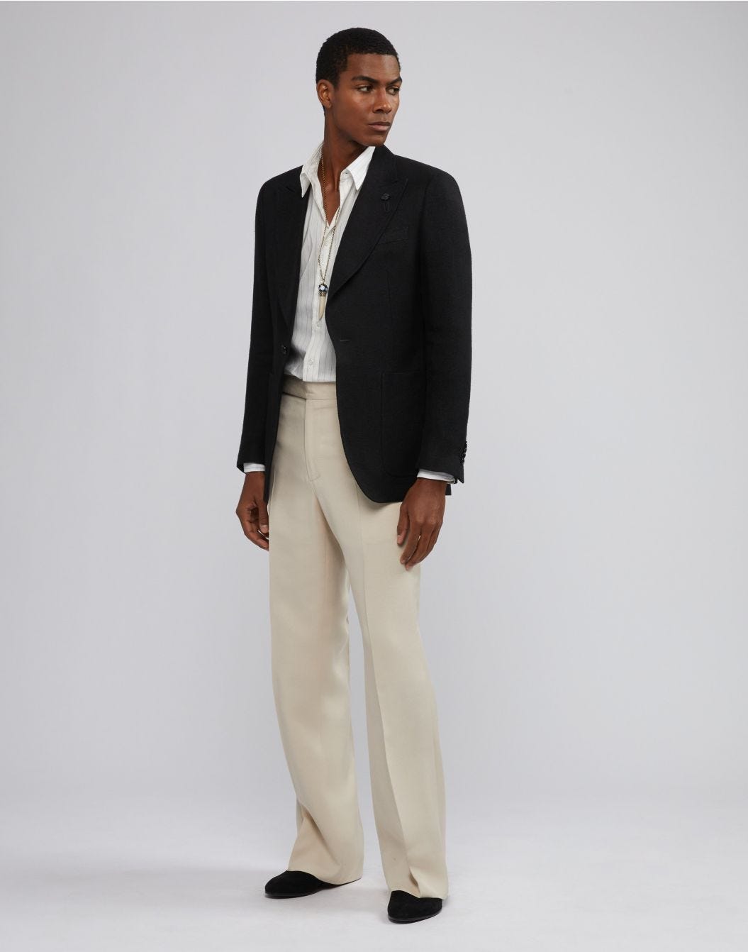 Lardini Giacca monopetto attitude nera in lino In Vendita