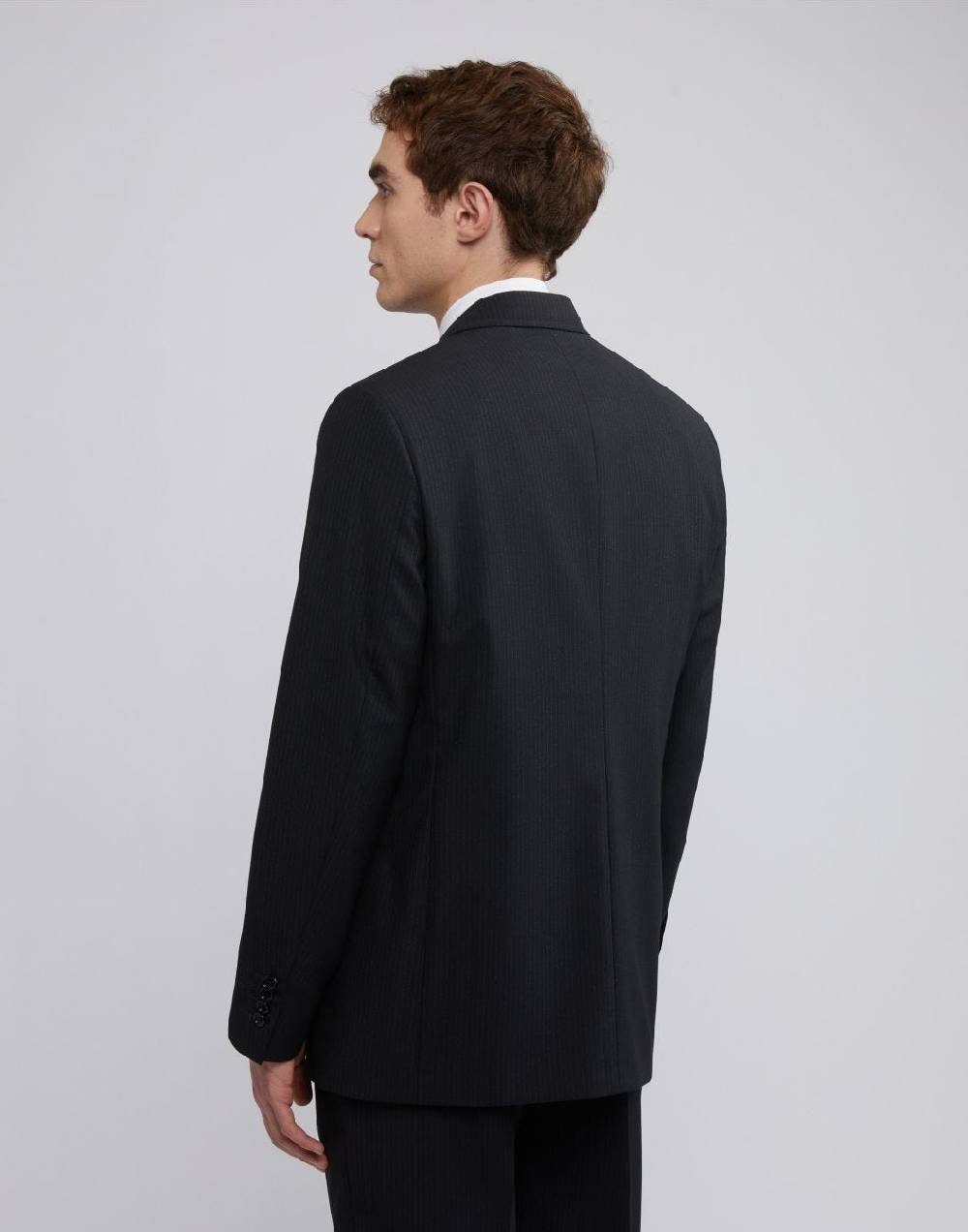 Lardini Giacca doppiopetto attitude nera con gessatura a contrasto Vendita Calda
