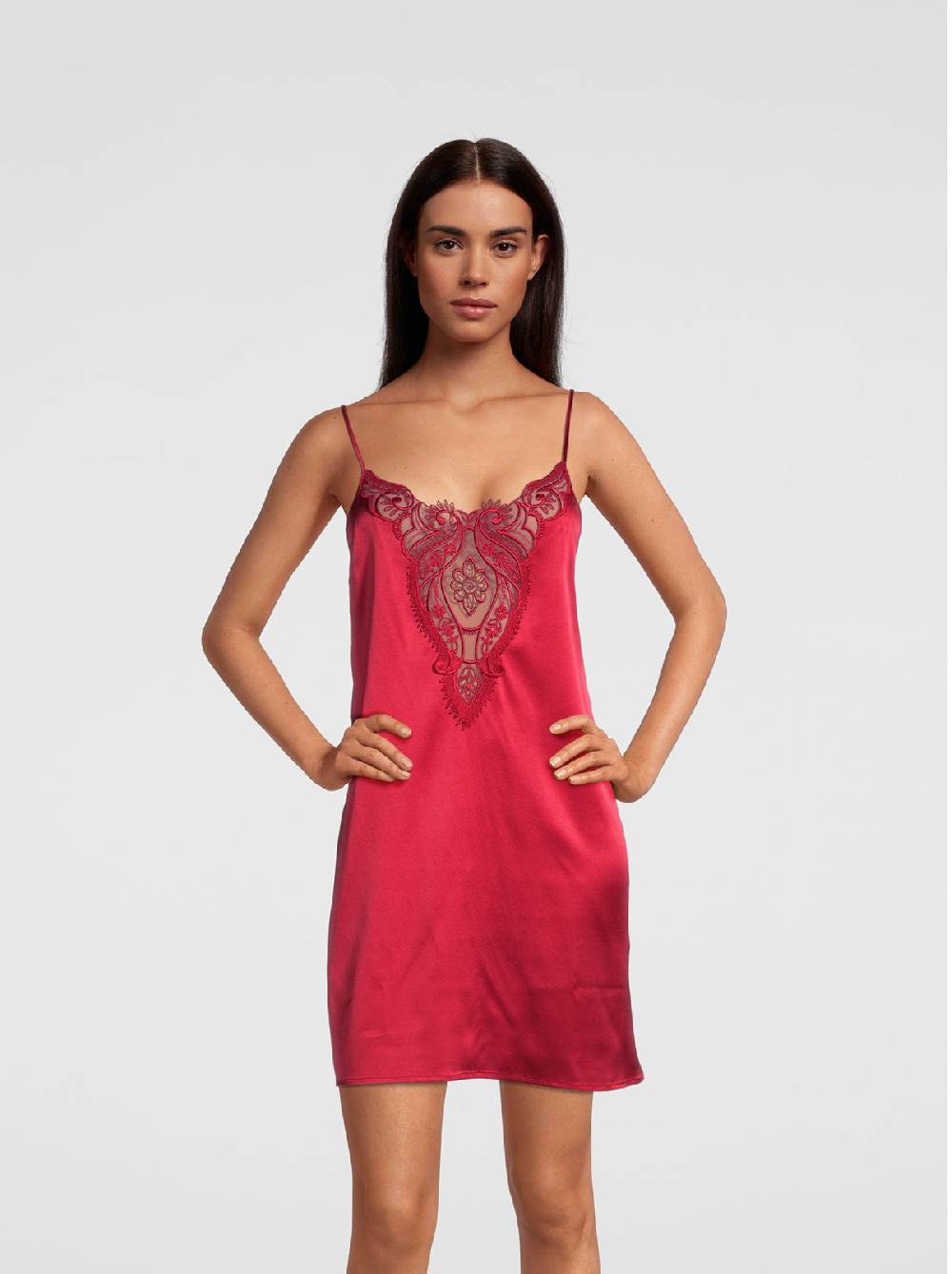 Oscalito Abito sottoveste in raso di seta stretch con macramè 10340 Moda