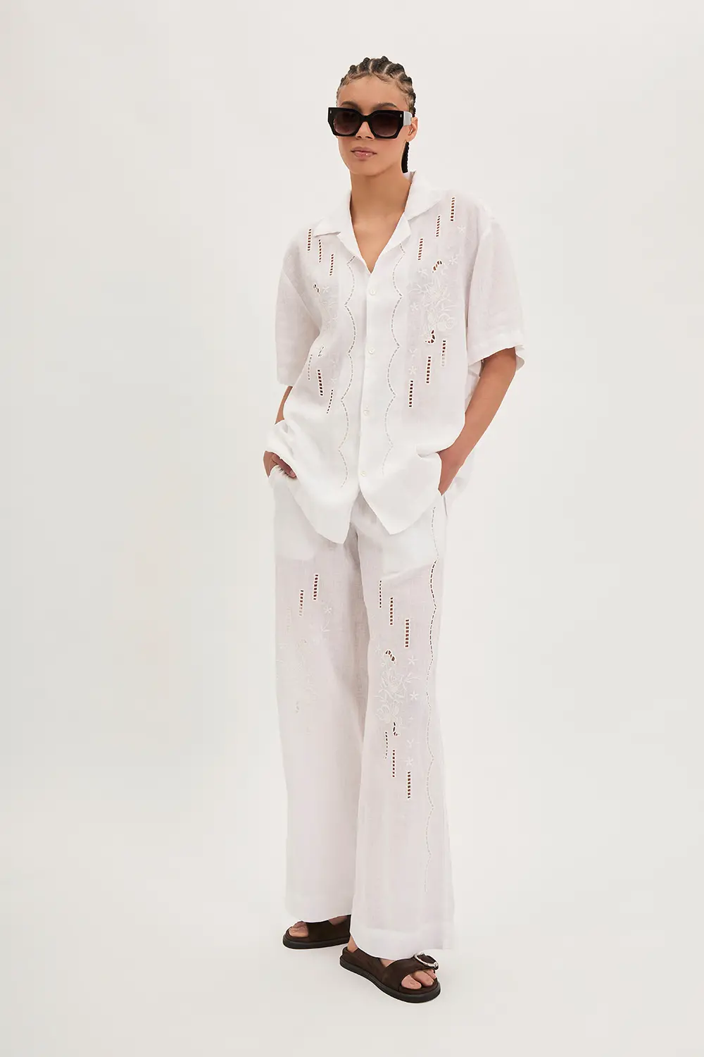 P.A.R.O.S.H. CAMICIA IN LINO RICAMATA Vendite Flash