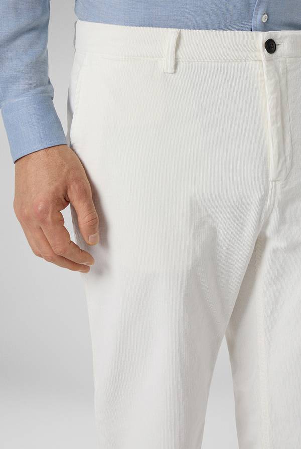 Pull Pal Zileri Pantaloni chino slim fit in velluto a coste Presa