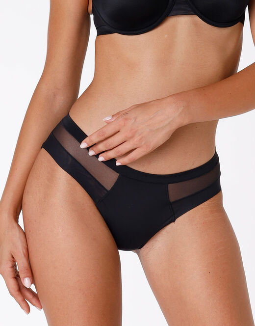 Lovable Slip Invisible Ultralight nero in microfibra e tulle. Massima invisibilità Convenienza