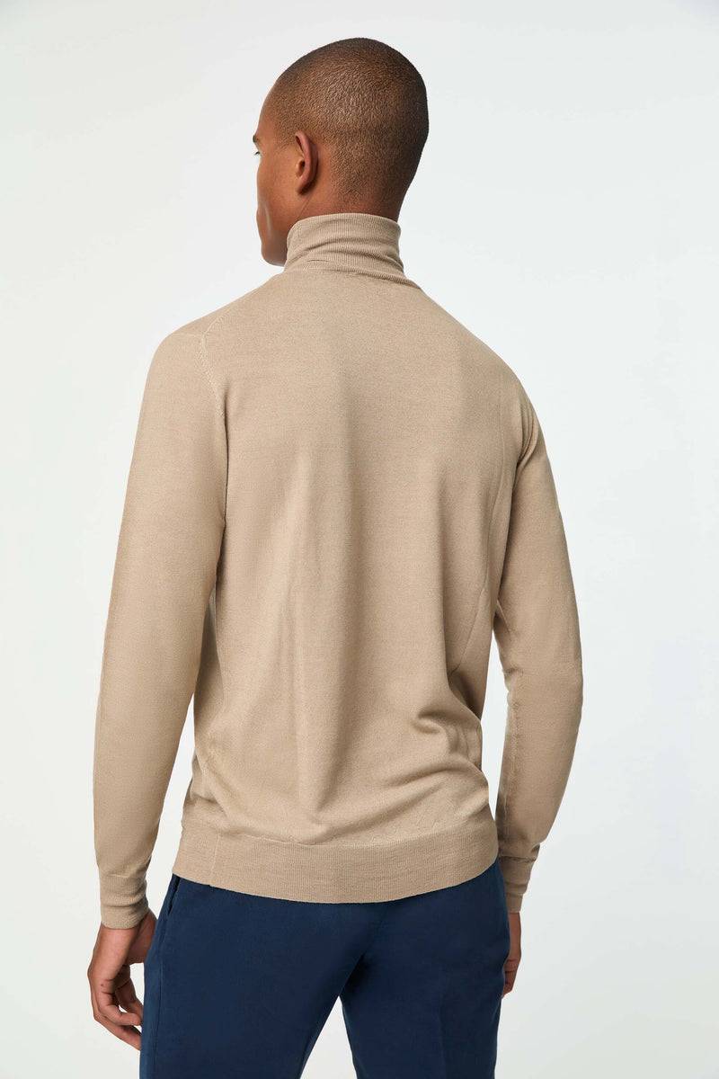 Lubiam Maglia dolcevita in lana leggera beige Maglia dolcevita in lana leggera beige Promozione