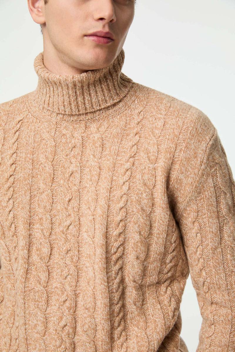 Lubiam Maglia dolcevita lavorata beige Maglia dolcevita lavorata beige Pezzi Unici