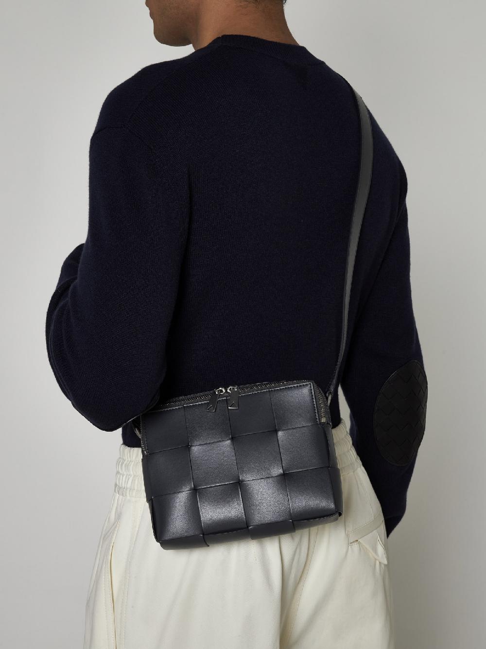 BOTTEGA VENETA Borsa Cassette piccola in pelle Ultimi tre giorni