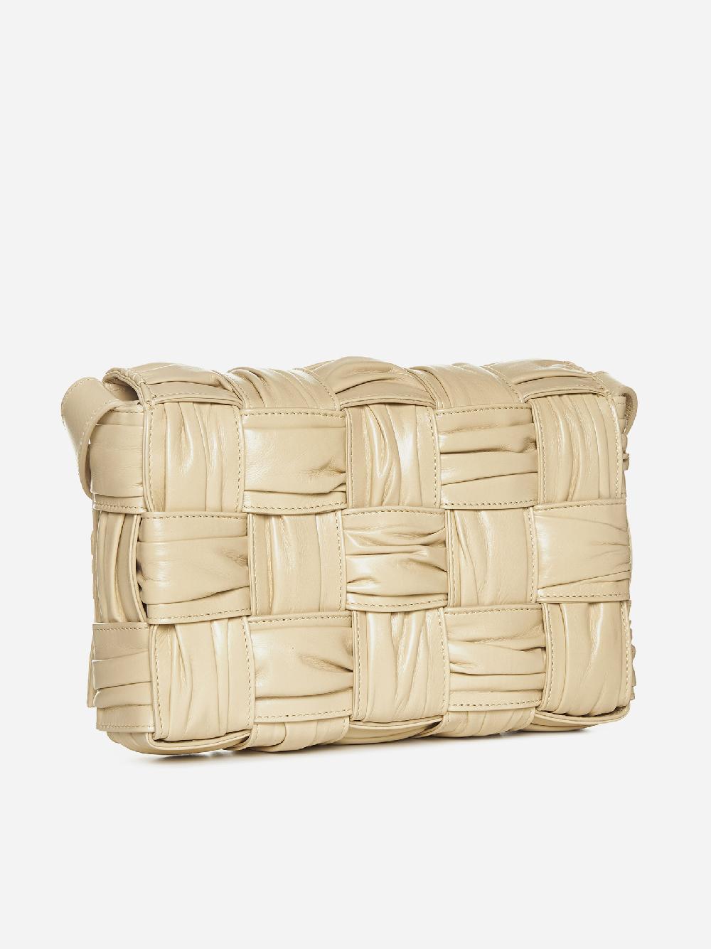 BOTTEGA VENETA Borsa Cassette in pelle Intreccio Plisse’ In Vendita