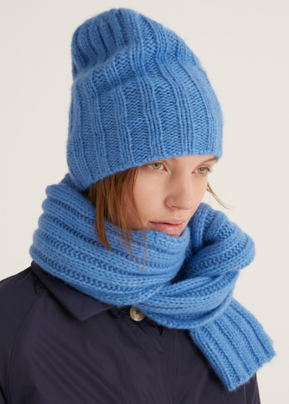 Rosso35 Cappello in maglia Offerta