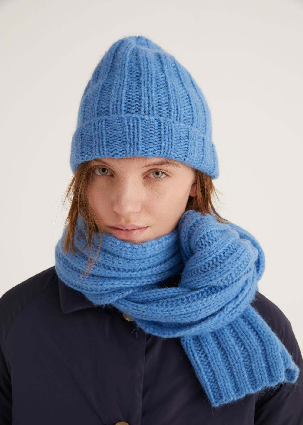 Rosso35 Cappello in maglia Offerta