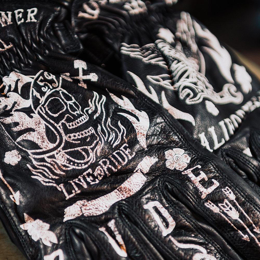 Rude Riders Guanti moto in pelle Tattoo Black Qualità