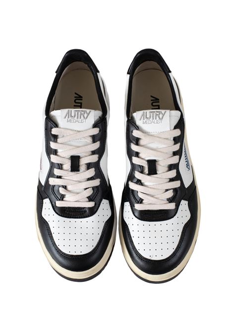 AUTRY Sneakers Medalist Low In Pelle Bianca e Nera - AUTRY Consegna Veloce