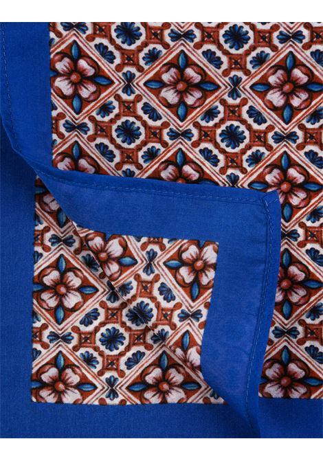 813 (OTTO TREDICI) Pochette In Seta Blu Con Fantasia Fiore Rossa - 813 (OTTO TREDICI) Sconto