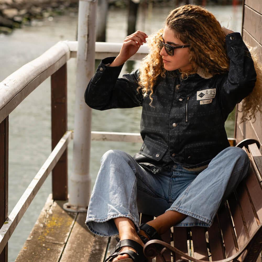 Seay / Giacca Denim Orsetto Nera Laguna In Vendita