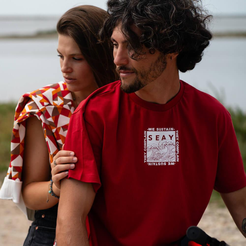 Seay / T-Shirt Rossa Ikaika Qualità