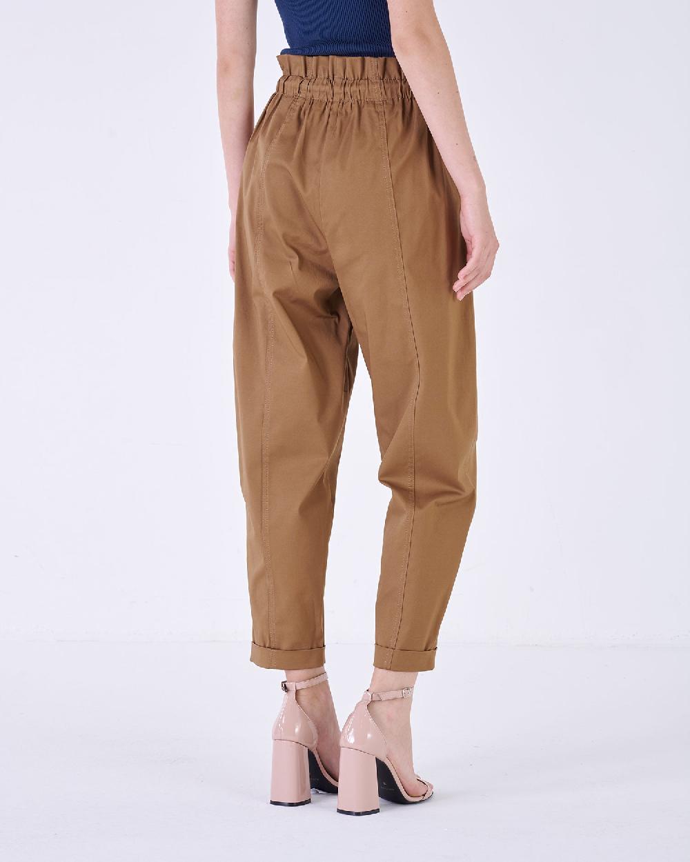 Silvian Heach Pantaloni carrot Offerta