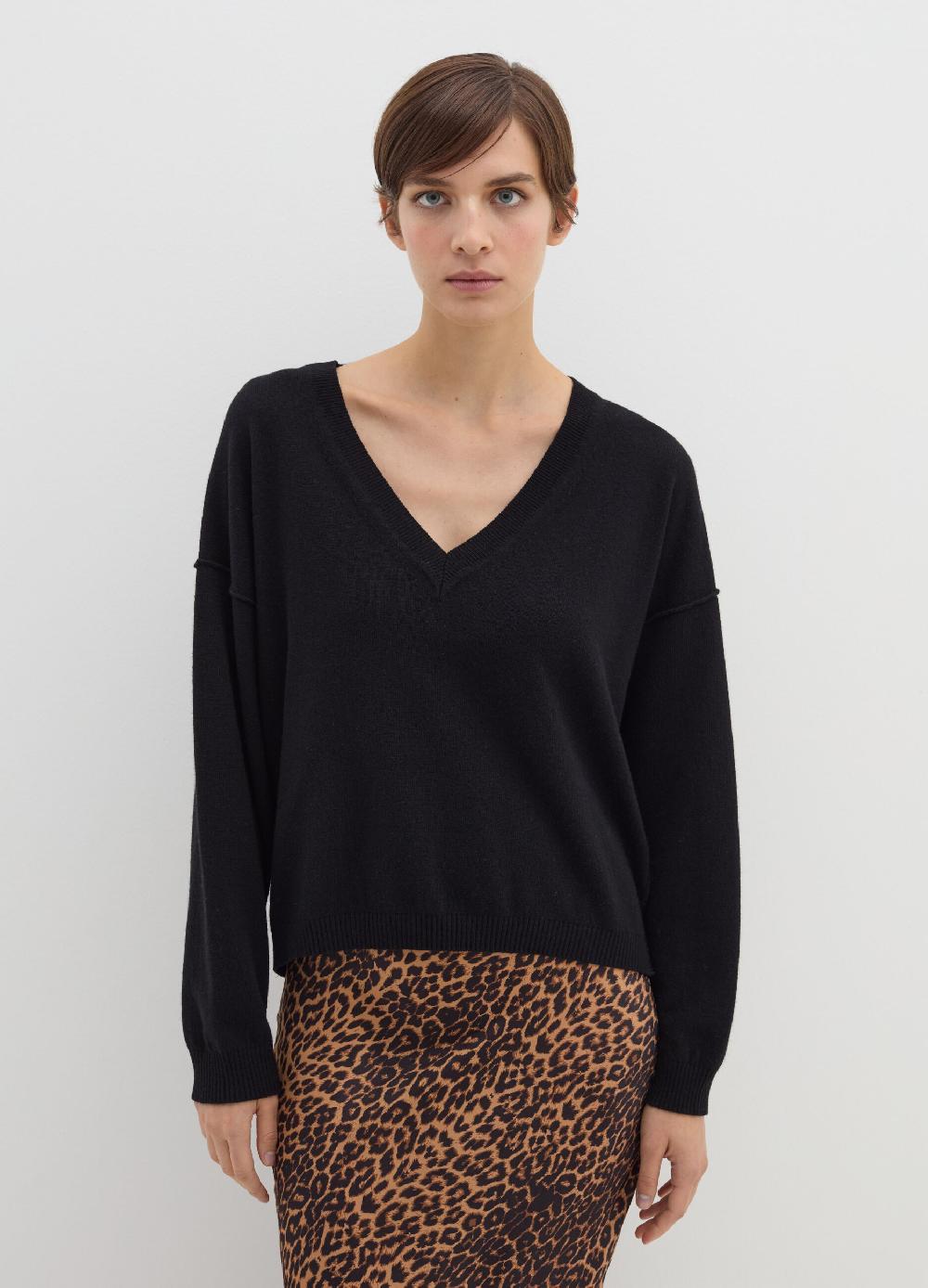Stefanel Pullover in lana viscosa e cashmere con scollo a V I Più Venduti
