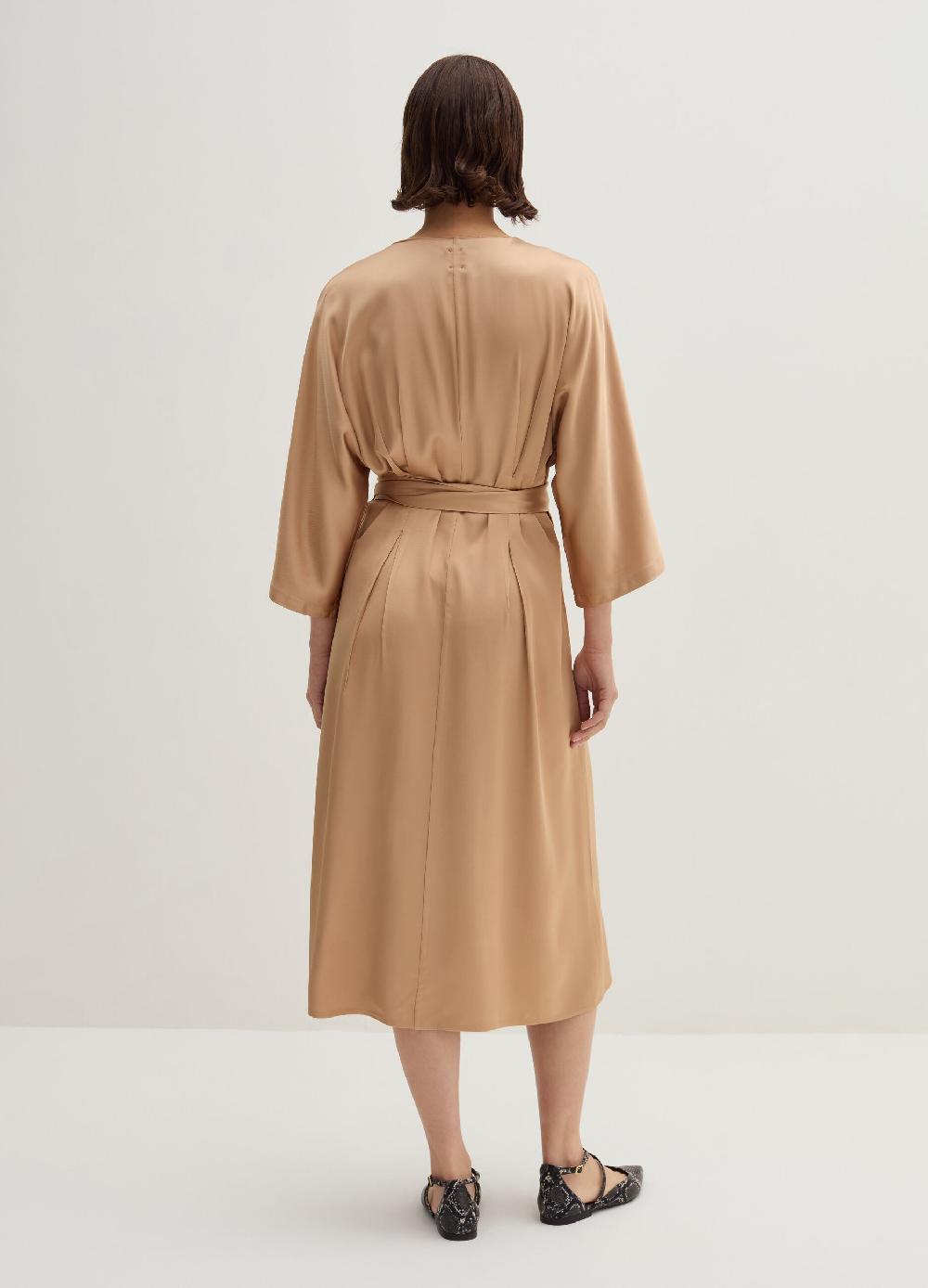 Stefanel Abito midi in satin con cintura In Vendita