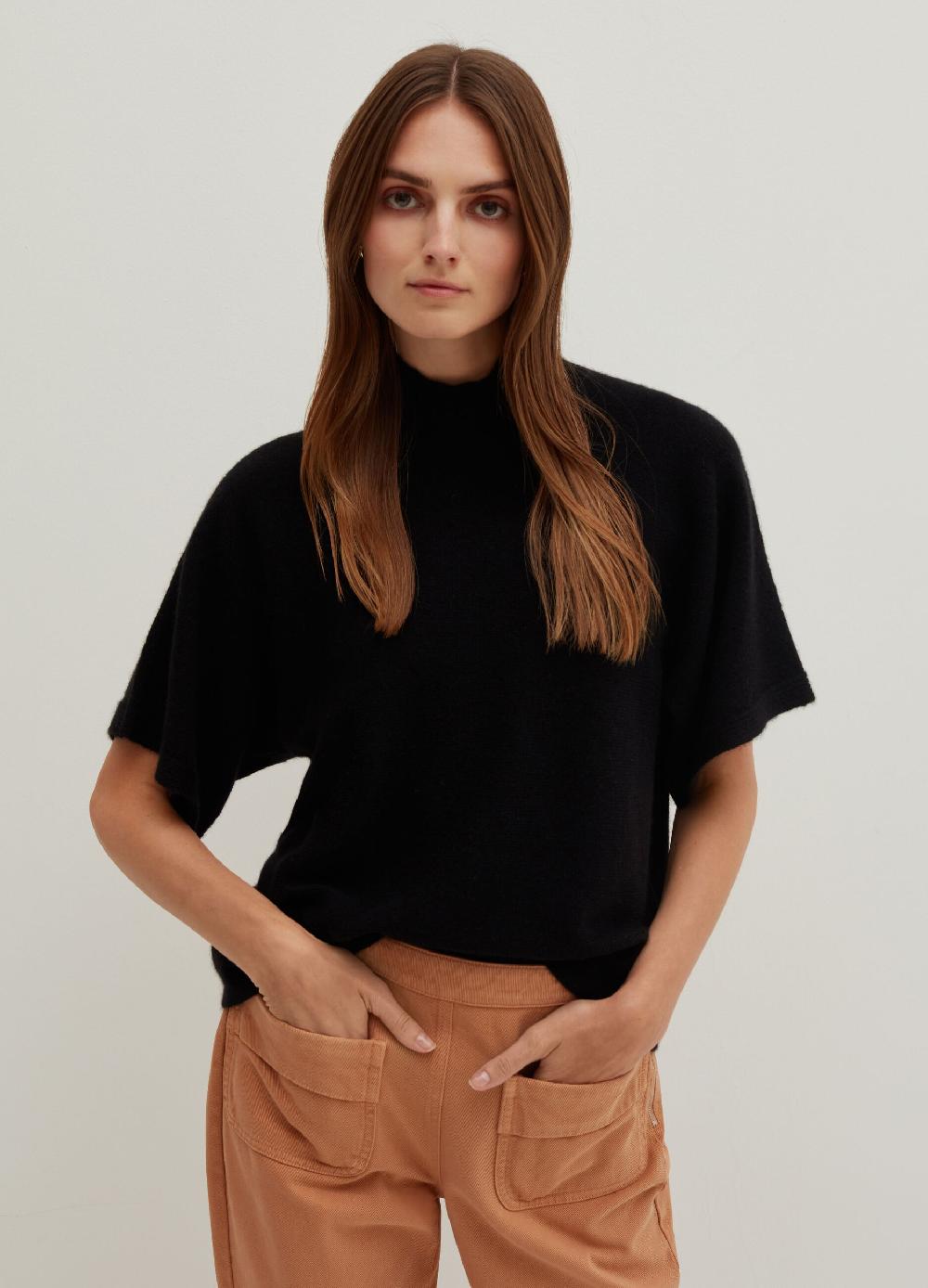 Stefanel Maglia in cashmere mock neck In Linea