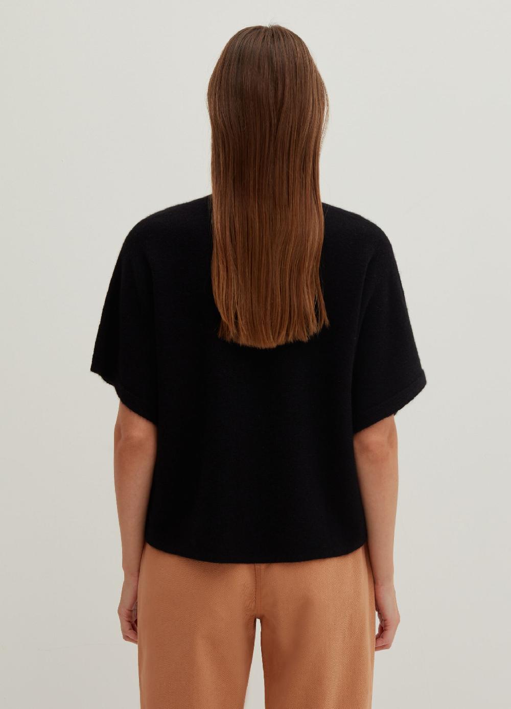 Stefanel Maglia in cashmere mock neck In Linea
