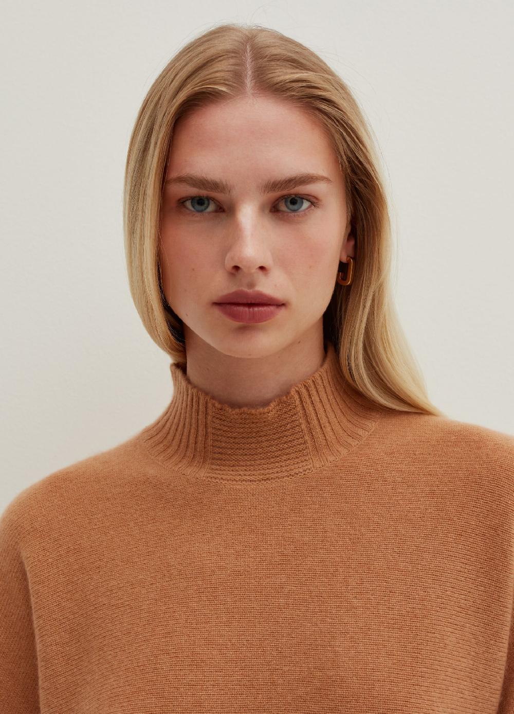 Stefanel Maglia in cashmere mock neck Vendita