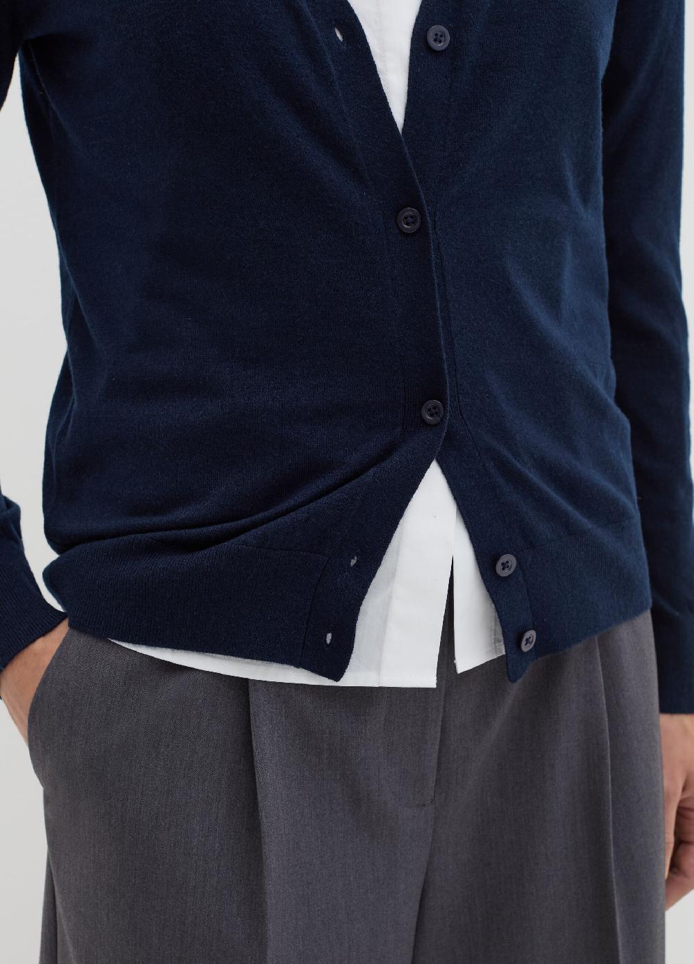 Stefanel Cardigan in lana e seta con scollo a V Pezzi Unici