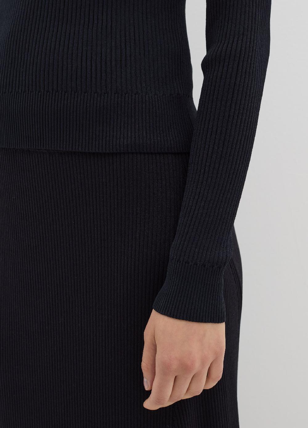 Stefanel Maglia a coste piatte mock neck Acquista Ora