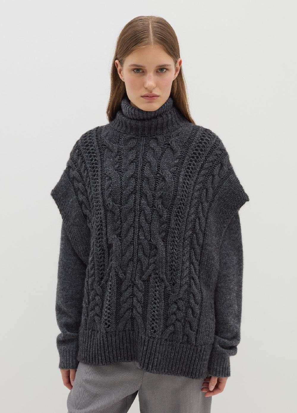Stefanel Gilet chiuso a trecce con collo alto Offerta
