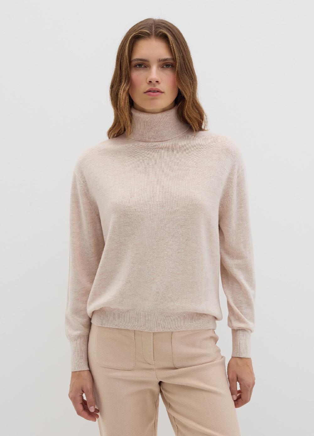 Stefanel Pullover in lana cardata a collo alto In Vendita