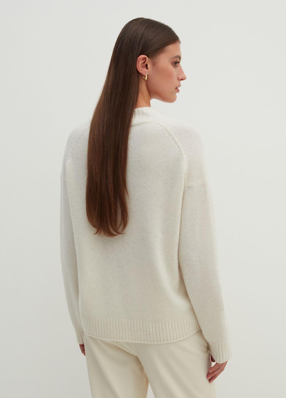 Stefanel Pullover in cashmere con scollo a V In Saldo