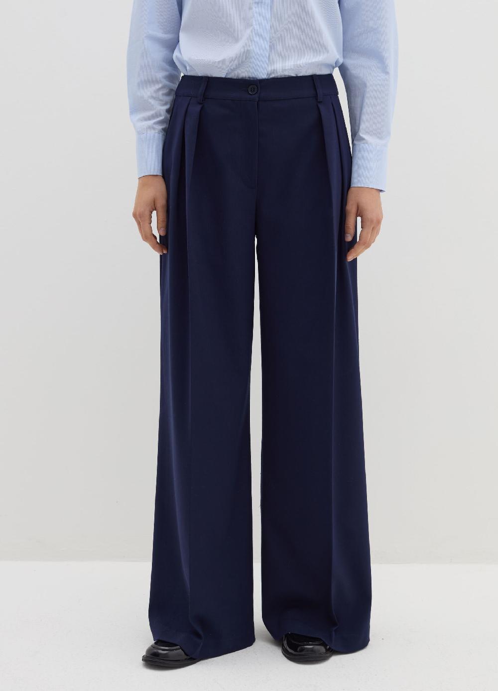 Stefanel Pantalone loose fit con pinces Offerta natalizia