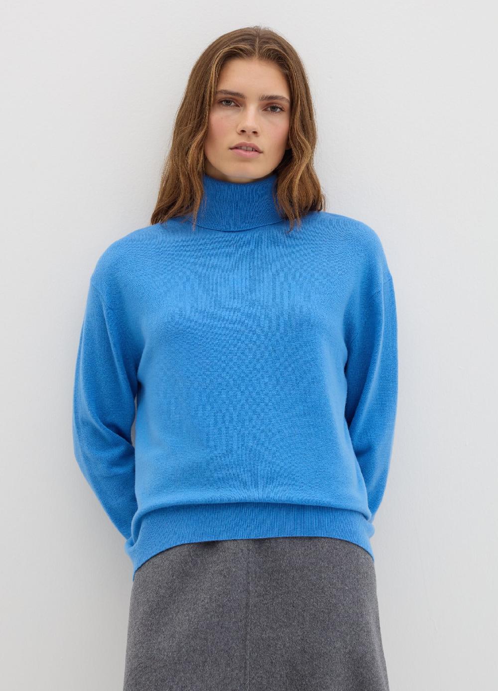 Stefanel Pullover in lana cardata a collo alto Fino al 60% di sconto