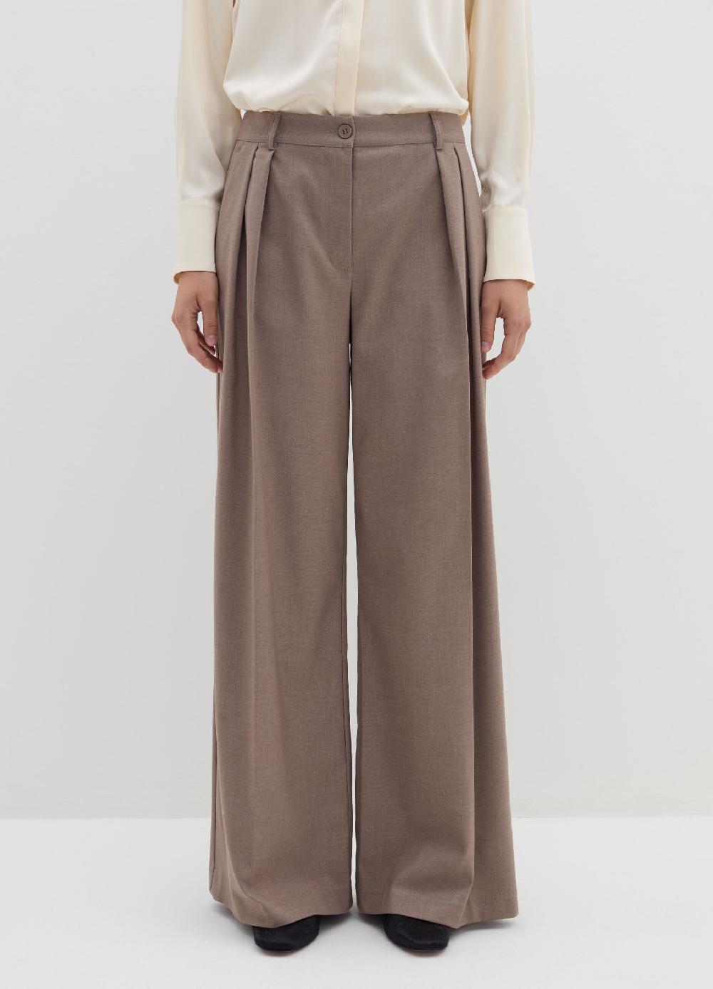 Stefanel Pantalone loose fit con pinces Esporta salva