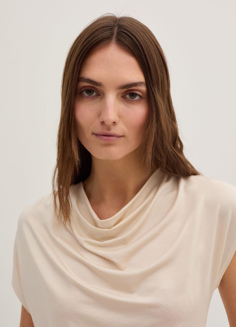 Stefanel Top smanicato scollo con drappeggio Convenienza
