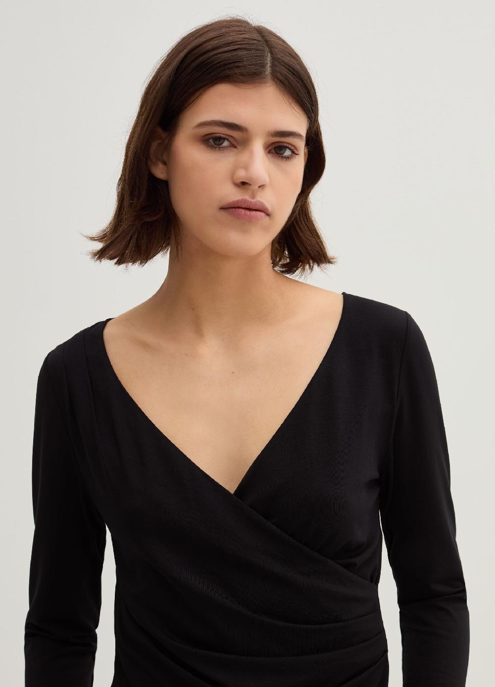 Stefanel T-shirt scollo a V con incrocio In Saldo