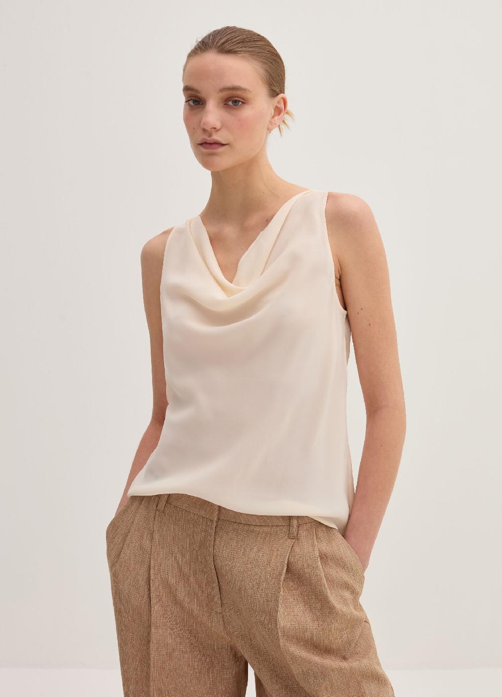 Stefanel Top in crêpe de chine con drappeggio Latest fashion