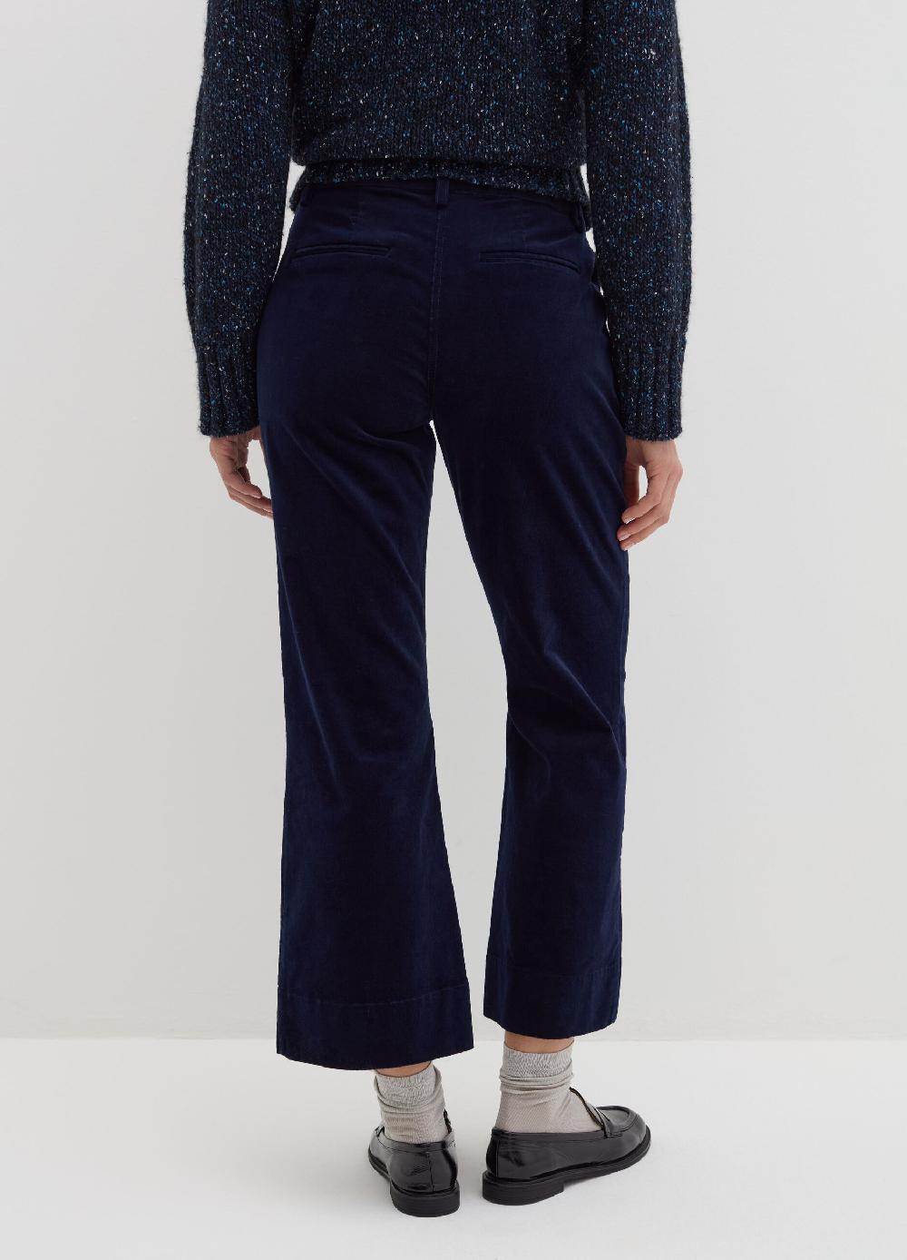 Stefanel Pantalone flare fit in corduroy Bestseller