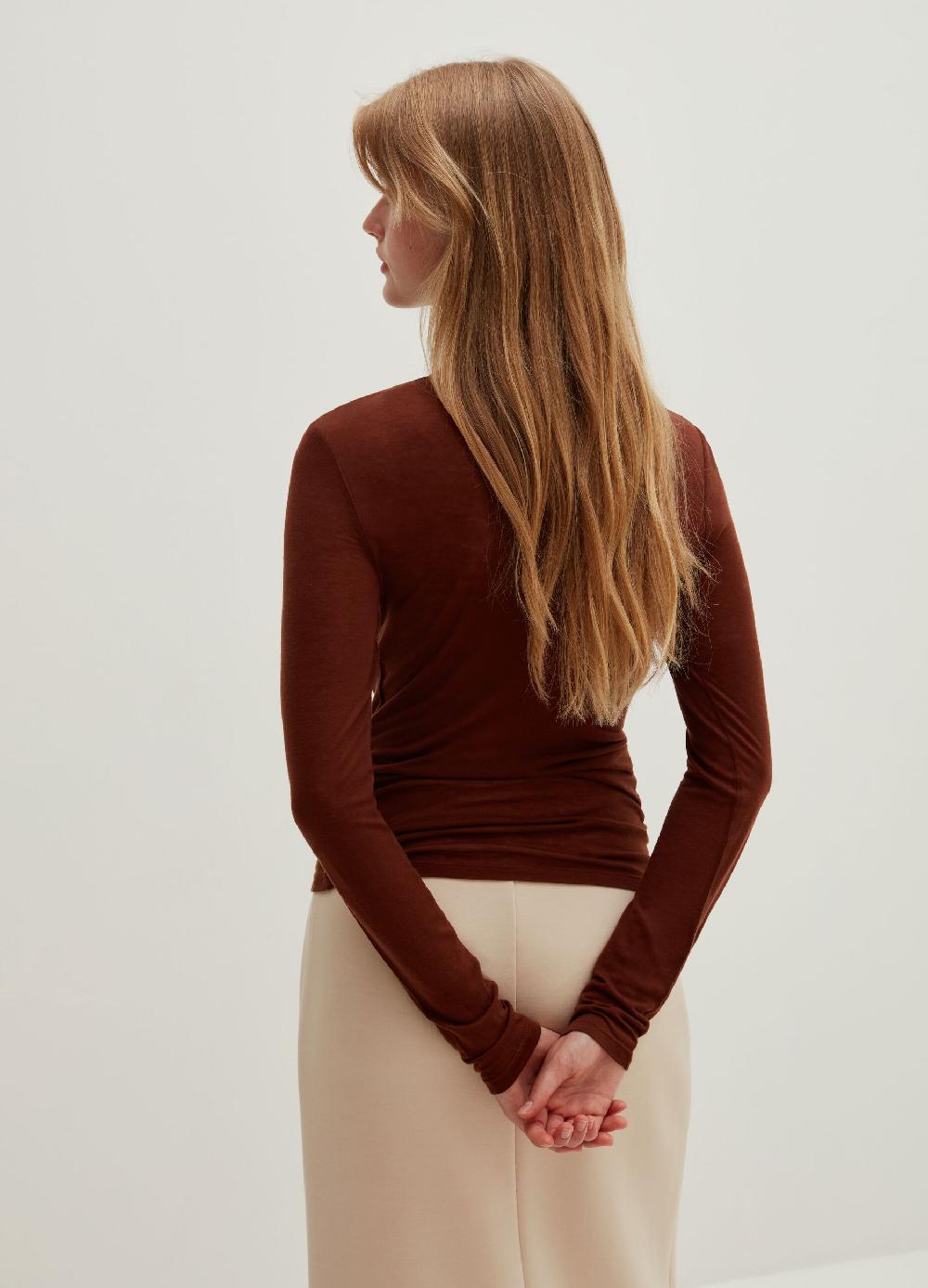 Stefanel T-shirt a collo alto in Lyocell e lana Offerte speciali