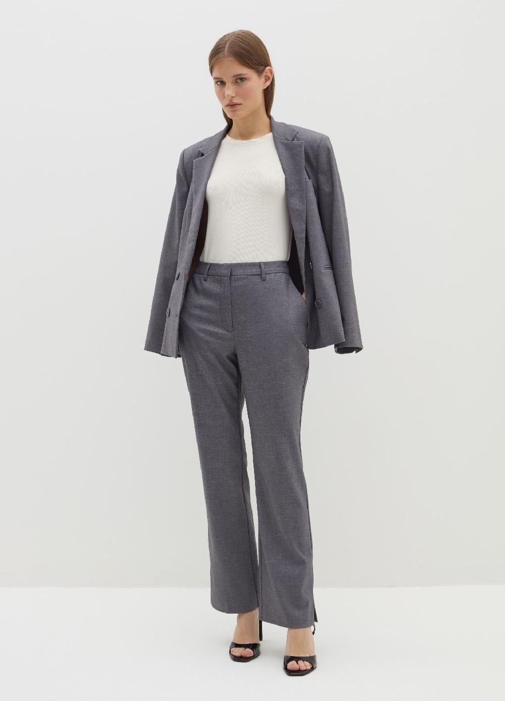 Stefanel Pantalone flare fit in flanella Fino al 65% di sconto