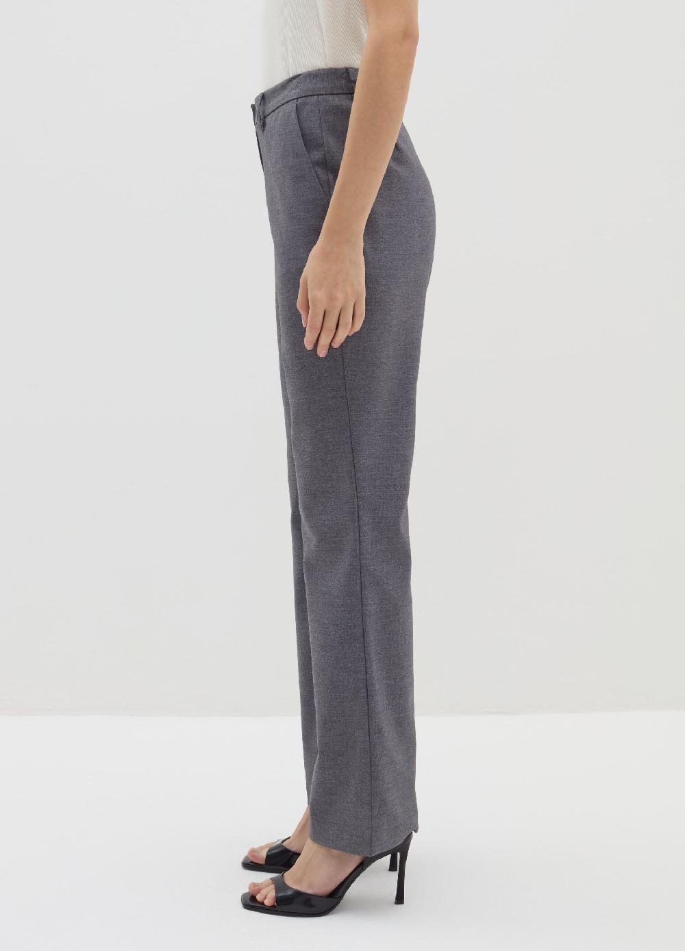 Stefanel Pantalone flare fit in flanella Fino al 65% di sconto
