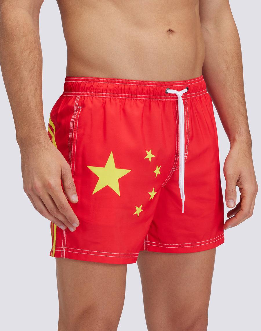 Sundek COSTUME DA BAGNO CORTO VITA ELASTICATA POLIESTERE RICICLATO REPREVE® BANDIERA CINA M504BDRT3FG425FG Shopping Online