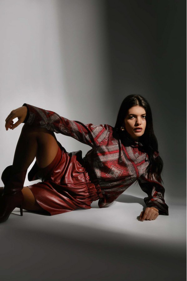 U R Ink FRANCA094W1A7 SHORTS BORDEAUX In Linea